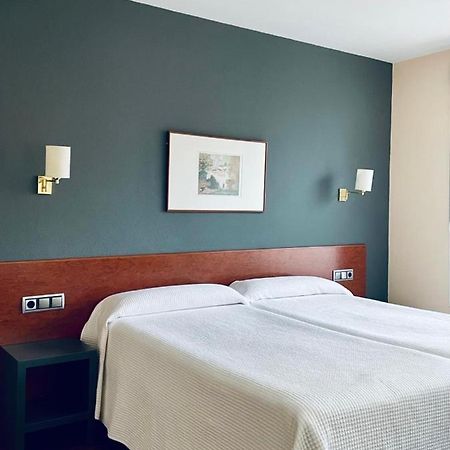 Hotel Yerri เอสเตลลา ภายนอก รูปภาพ