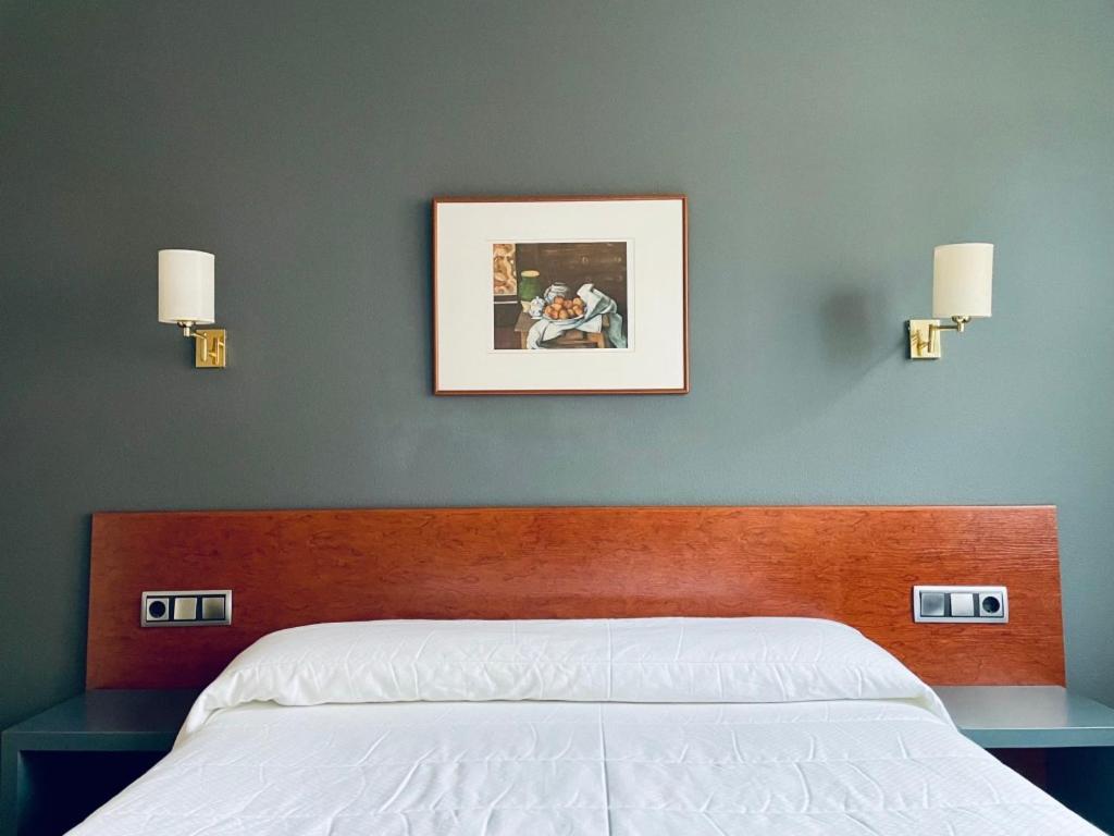 Hotel Yerri เอสเตลลา ภายนอก รูปภาพ
